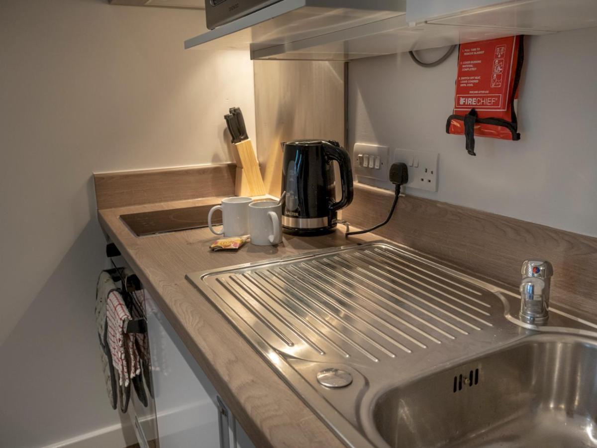 Pass The Keys Cosy High Street Studio With Free Parking Apartment Lincoln Ngoại thất bức ảnh